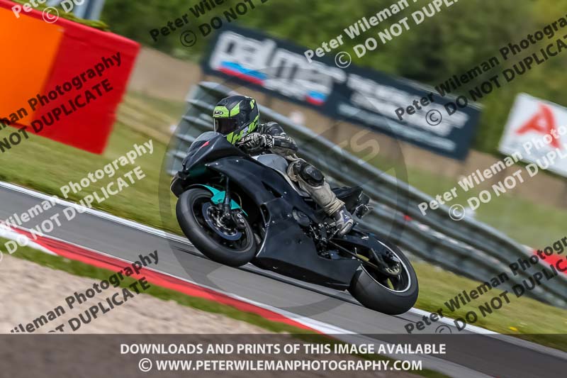 PJ Motorsport Photography;donington no limits trackday;donington park photographs;donington trackday photographs;no limits trackdays;peter wileman photography;trackday digital images;trackday photos